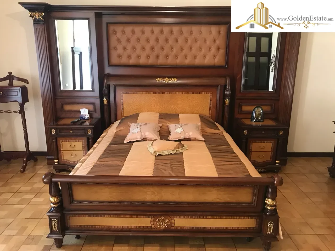 Երեք հարկանի տուն Սունդուկյան փողոցում Արաբկիրում, 1,000 քմ, 550 քմ հողի վրա, 3+ սանհանգույց