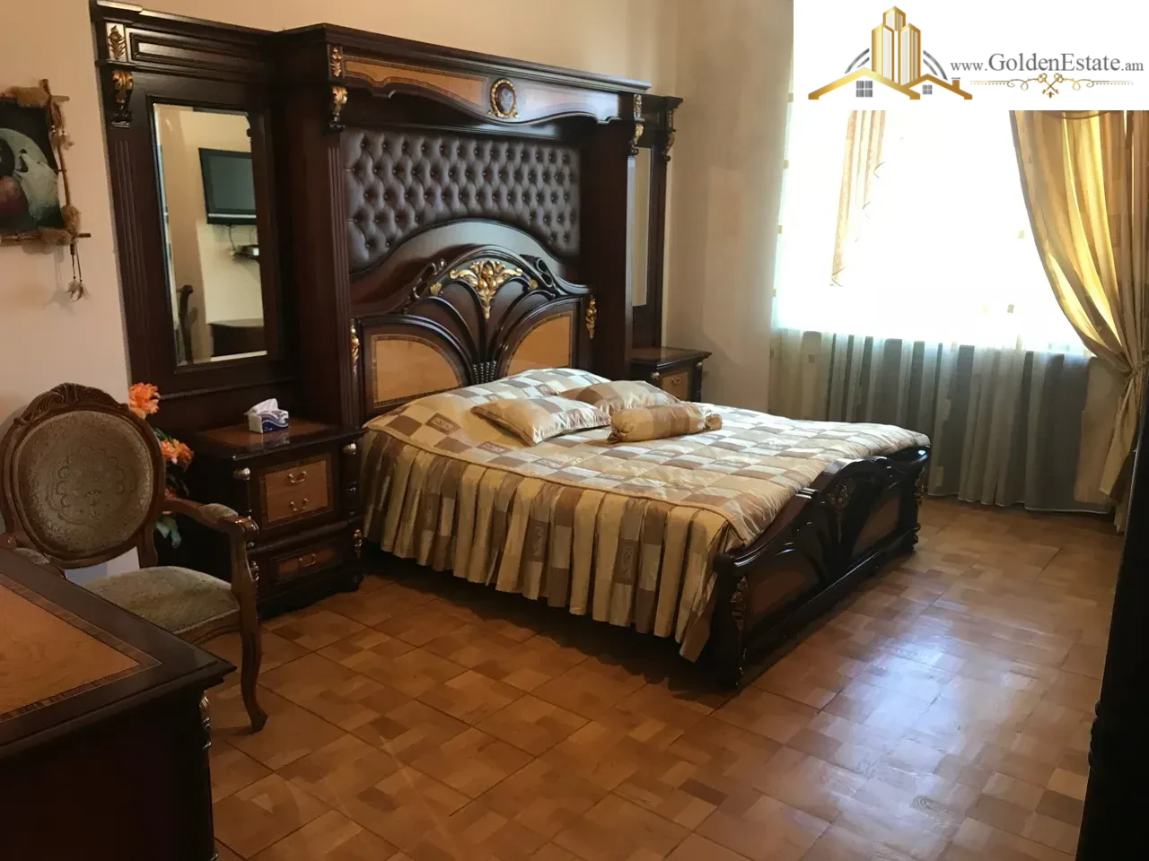 Երեք հարկանի տուն Սունդուկյան փողոցում Արաբկիրում, 1,000 քմ, 550 քմ հողի վրա, 3+ սանհանգույց