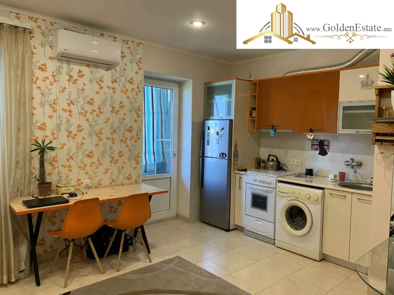 1 սենյականոց բնակարան Աղբյուր Սերոբի փողոցում Արաբկիրում, 42 քմ, բարձր առաստաղներ, քարե շենք