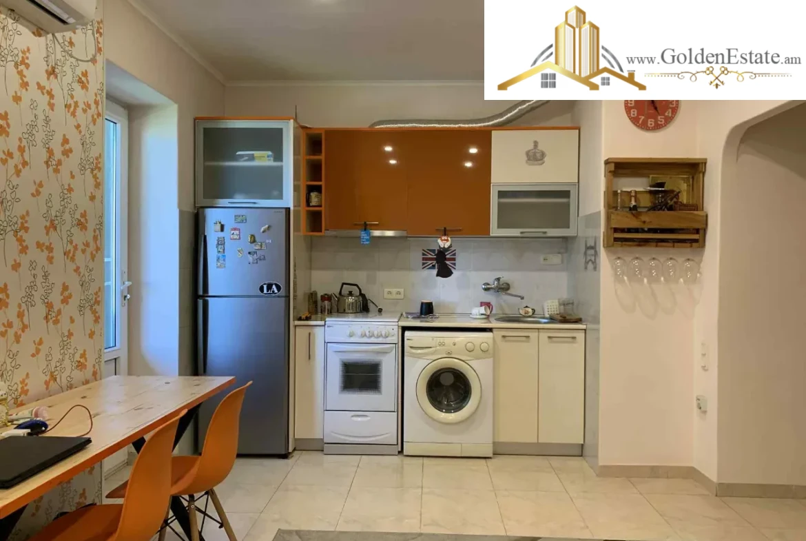 1 սենյականոց բնակարան Աղբյուր Սերոբի փողոցում Արաբկիրում, 42 քմ, բարձր առաստաղներ, քարե շենք