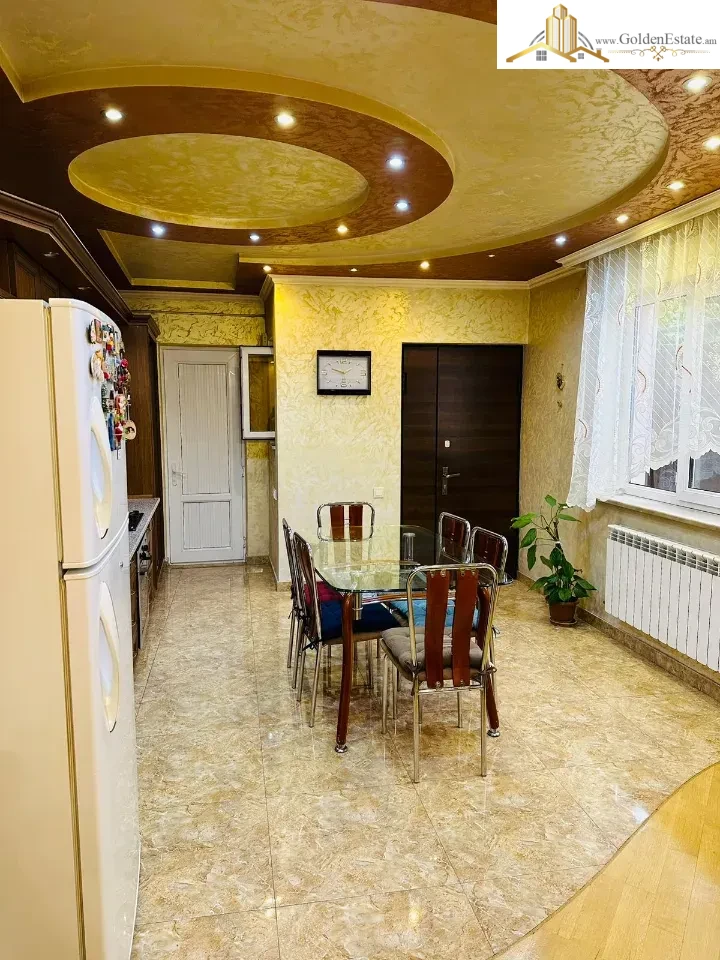 Մեկ հարկանի քարե տուն Նոր Արեշի 12-րդ փողոցում Էրեբունիում, 140 քմ, 217 քմ հողի վրա, 3+ սանհանգույց