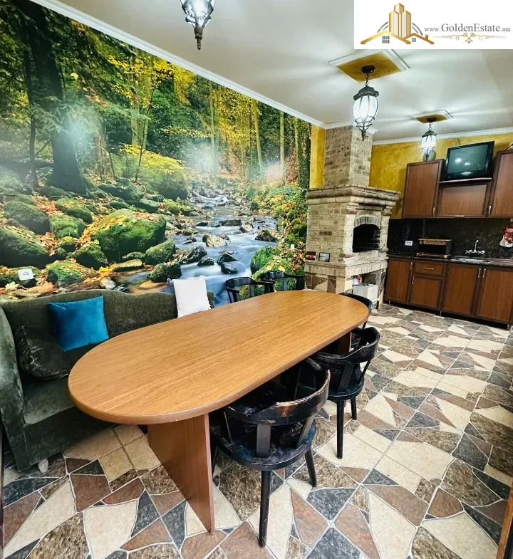 Մեկ հարկանի քարե տուն Նոր Արեշի 12-րդ փողոցում Էրեբունիում, 140 քմ, 217 քմ հողի վրա, 3+ սանհանգույց