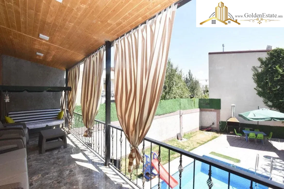 Երկու հարկանի քարե տուն Ծարավ Աղբյուրի փողոցում Ավանում, 152 քմ, 300 քմ հողի վրա, 2 սանհանգույց