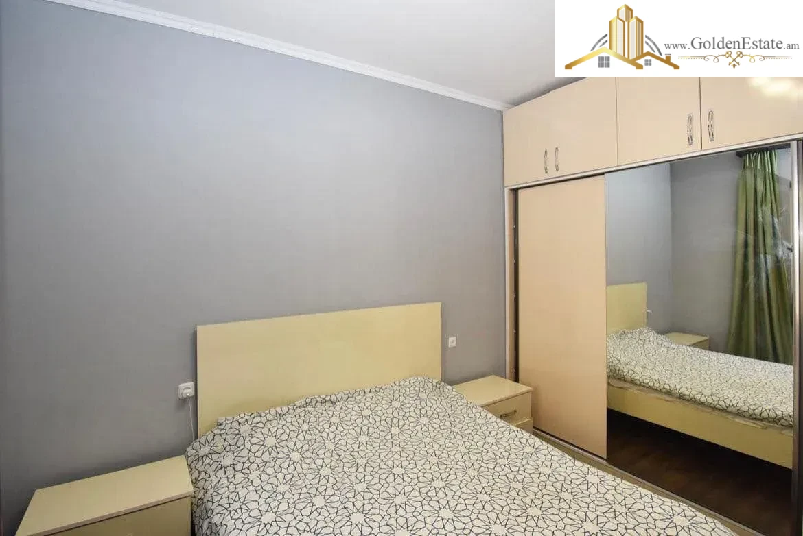 Երկու հարկանի քարե տուն Ծարավ Աղբյուրի փողոցում Ավանում, 152 քմ, 300 քմ հողի վրա, 2 սանհանգույց