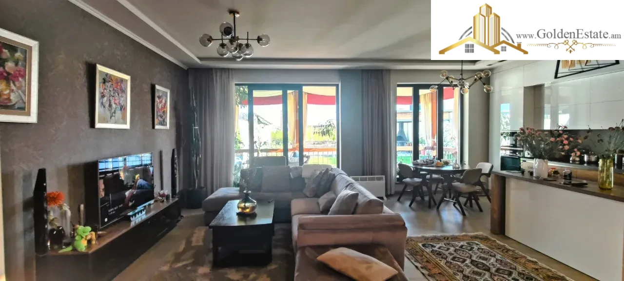 Երկու հարկանի թաունհաուզ Ղափանցյան փողոցում Արաբկիրում, 200 քմ, 550 քմ հողի վրա, 3+ սանհանգույց