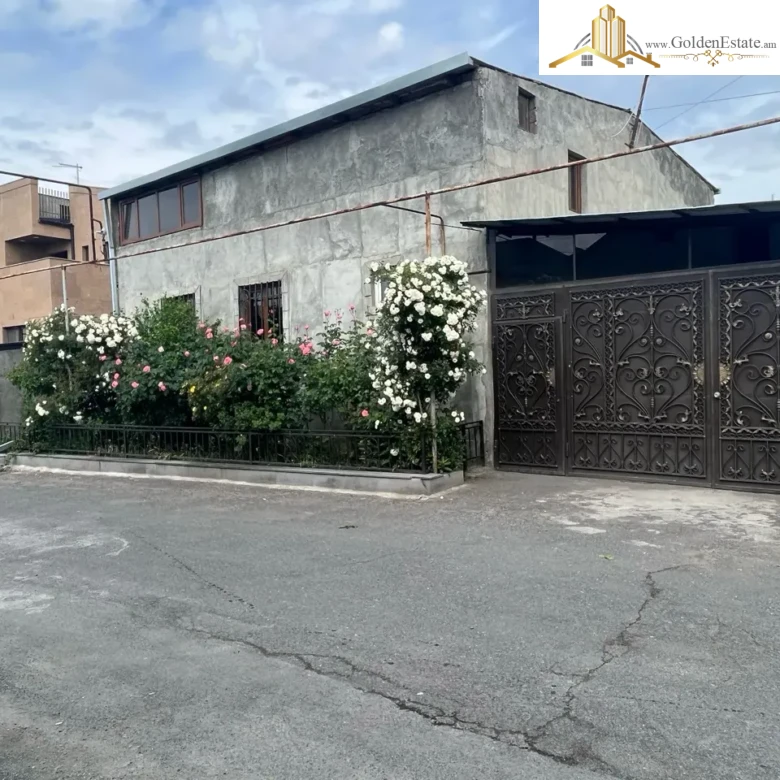 Երկու հարկանի քարե տուն, Դավթաշեն վարչական շրջան Դավթաշենում, 250 քմ, 650 քմ հողի վրա, 2 սանհանգույց