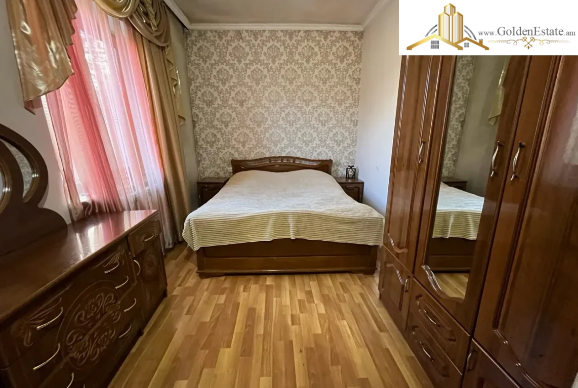 Երկու հարկանի քարե տուն, Դավթաշեն վարչական շրջան Դավթաշենում, 250 քմ, 650 քմ հողի վրա, 2 սանհանգույց