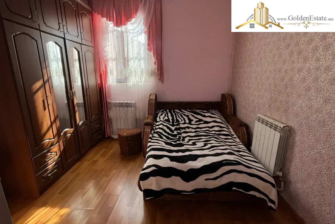 Երկու հարկանի քարե տուն, Դավթաշեն վարչական շրջան Դավթաշենում, 250 քմ, 650 քմ հողի վրա, 2 սանհանգույց