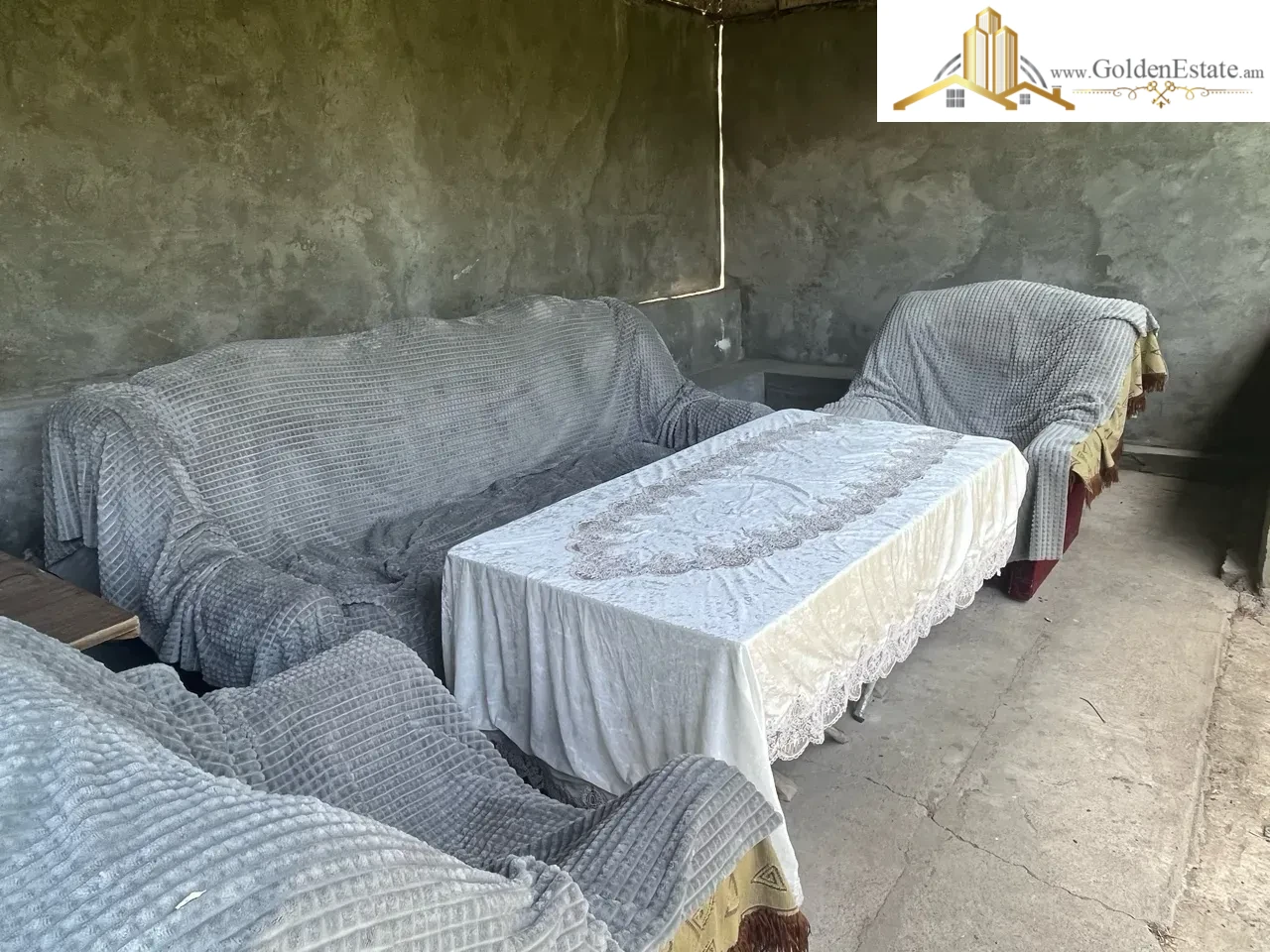 Երկու հարկանի քարե տուն, Դավթաշեն վարչական շրջան Դավթաշենում, 250 քմ, 650 քմ հողի վրա, 2 սանհանգույց
