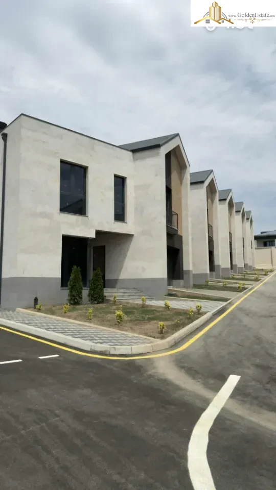 Երկու հարկանի թաունհաուզ Գ-1 թաղամասում Աջափնյակում, 169 քմ, 137 քմ հողի վրա, 3+ սանհանգույց