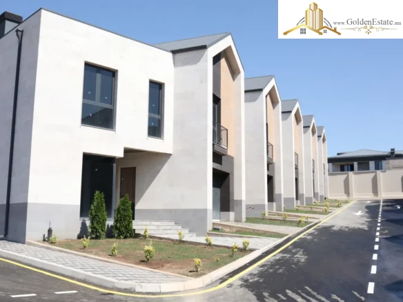 Երկու հարկանի թաունհաուզ Գ-1 թաղամասում Աջափնյակում, 169 քմ, 137 քմ հողի վրա, 3+ սանհանգույց