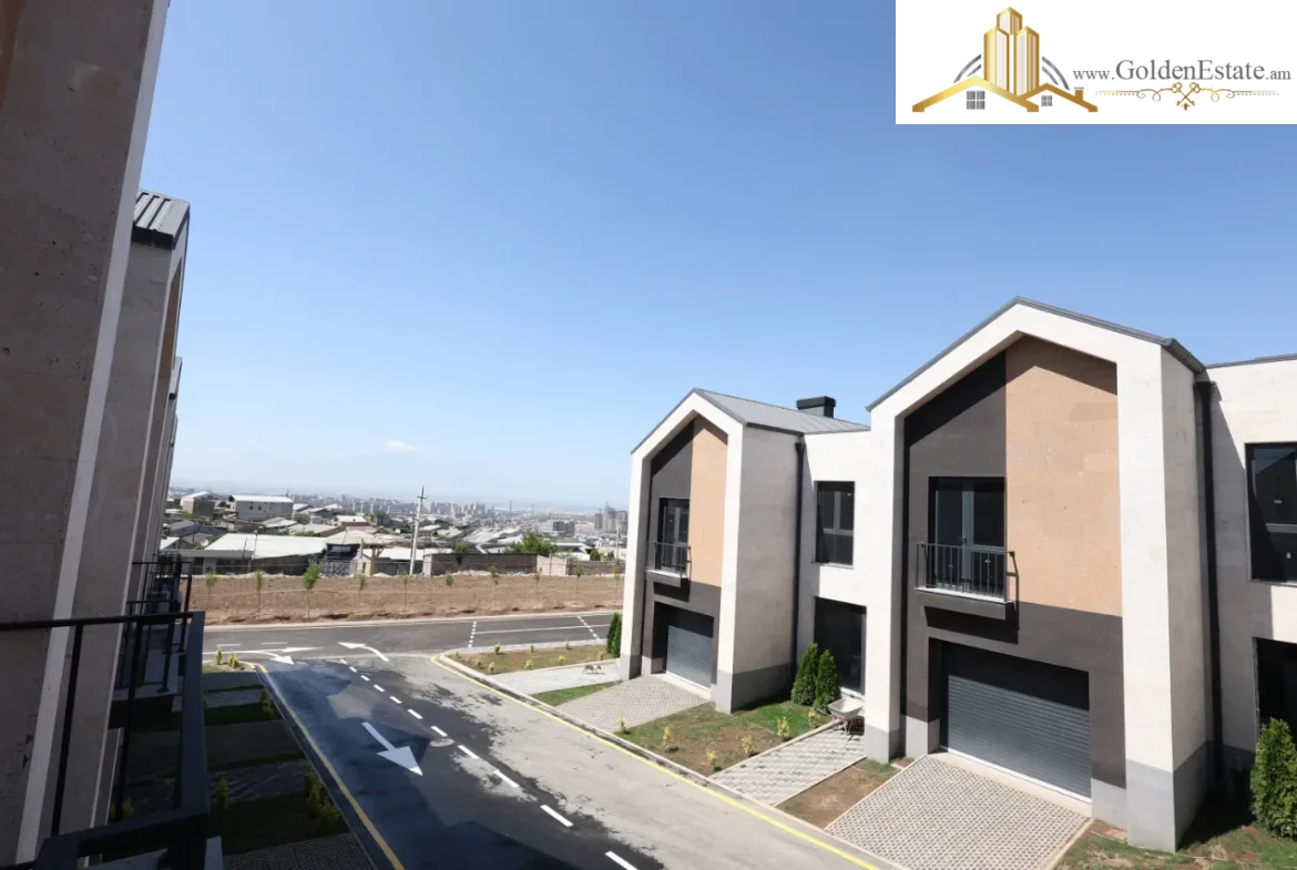 Երկու հարկանի թաունհաուզ Գ-1 թաղամասում Աջափնյակում, 169 քմ, 137 քմ հողի վրա, 3+ սանհանգույց