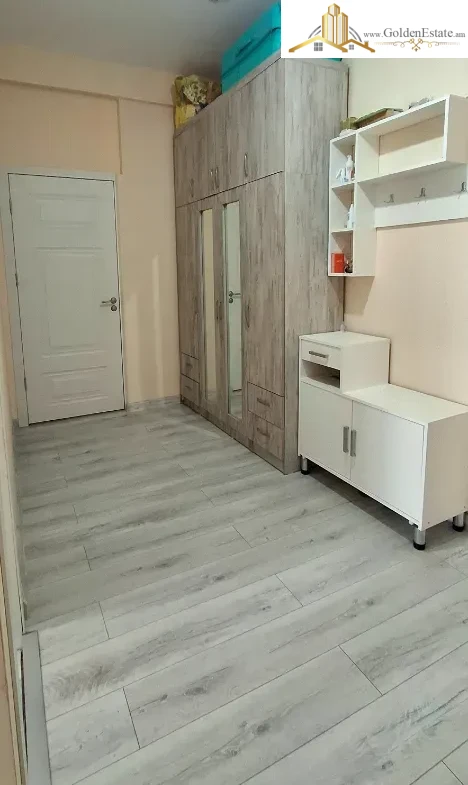 2 սենյականոց բնակարան Լուկաշինի փողոցում Աջափնյակում, 51 քմ, բարձր առաստաղներ, քարե շենք