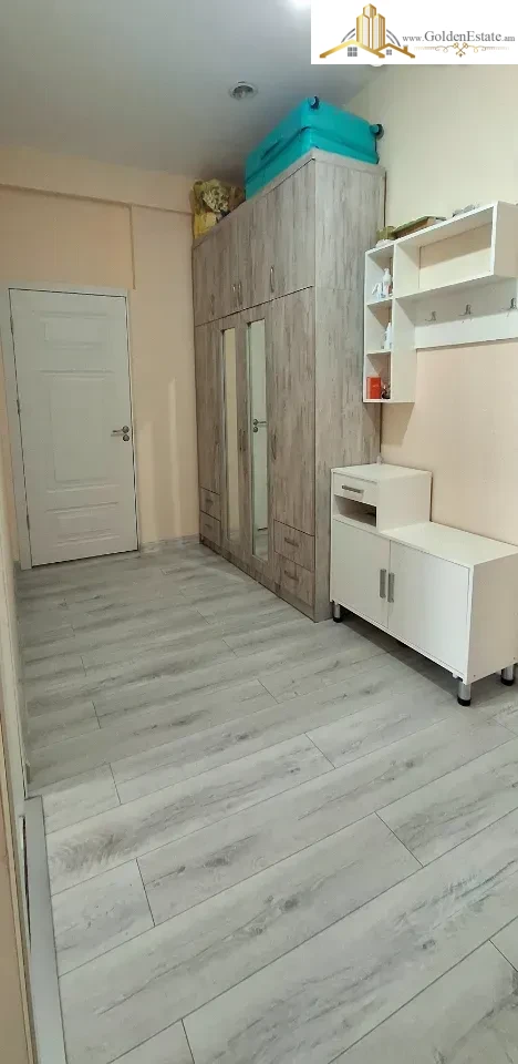 2 սենյականոց բնակարան Լուկաշինի փողոցում Աջափնյակում, 51 քմ, բարձր առաստաղներ, քարե շենք