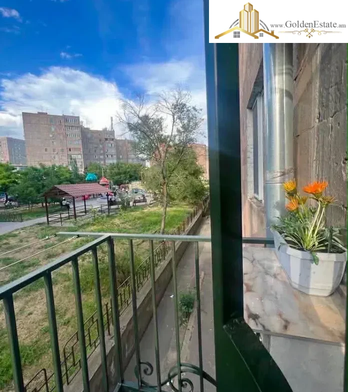 2 սենյականոց բնակարան Արզումանյան փողոցում Աջափնյակում, 37 քմ, 2/4 հարկ, բարձր առաստաղներ, քարե շենք