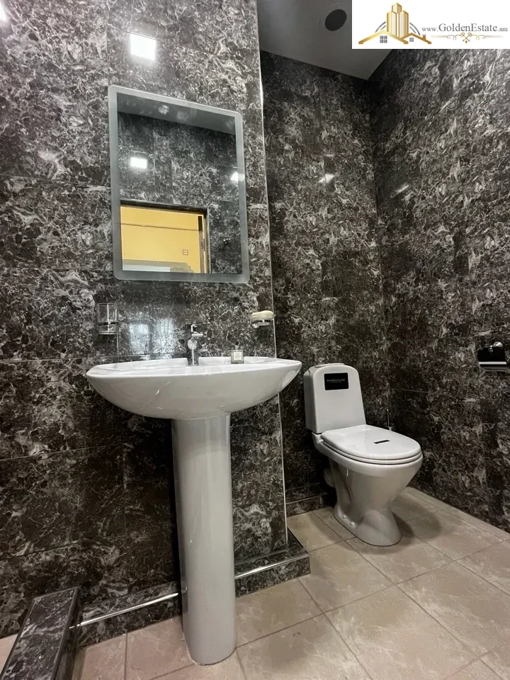 2 սենյականոց բնակարան նորակառույց շենքում Կարապետ Ուլնեցու փողոցում Արաբկիրում, 73 քմ, 6/16 հարկ