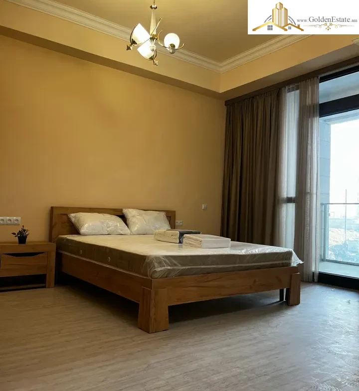 2 սենյականոց բնակարան նորակառույց շենքում Կարապետ Ուլնեցու փողոցում Արաբկիրում, 73 քմ, 6/16 հարկ