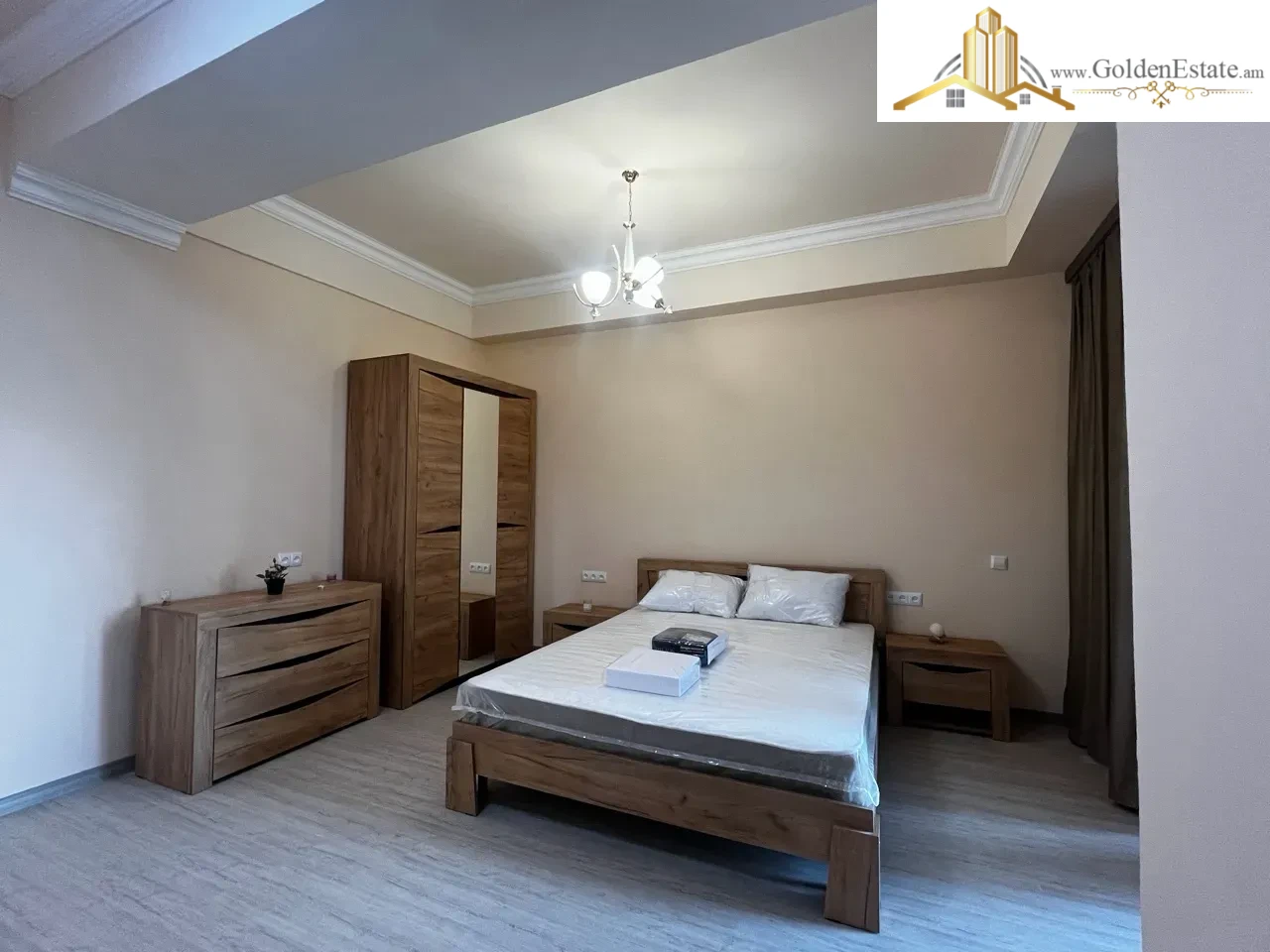 2 սենյականոց բնակարան նորակառույց շենքում Կարապետ Ուլնեցու փողոցում Արաբկիրում, 73 քմ, 6/16 հարկ