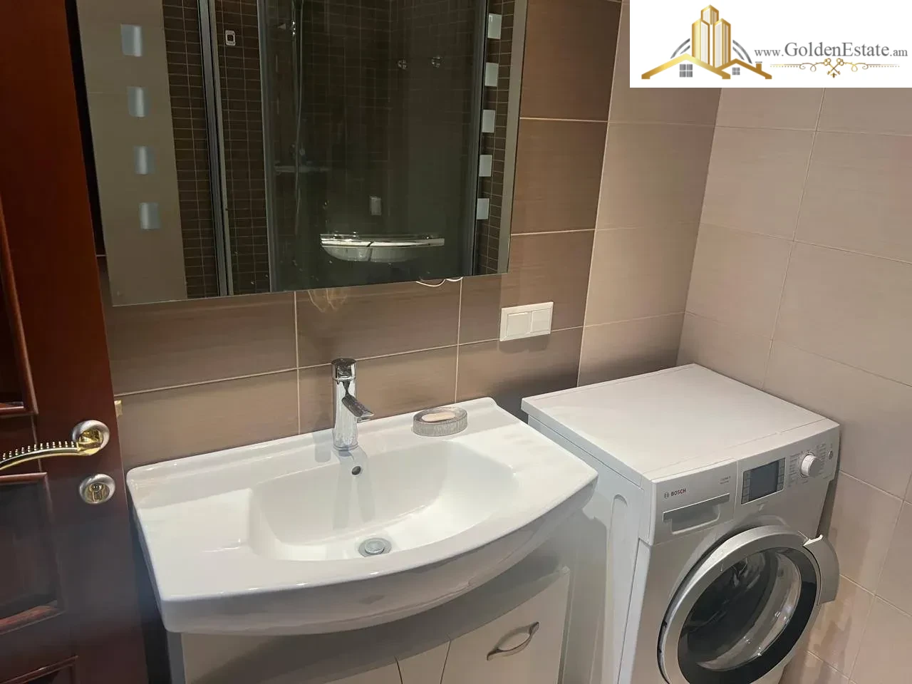 3 սենյականոց բնակարան Նաիրի Զարյան փողոցում Արաբկիրում, 80 քմ, 2/5 հարկ, 2 սանհանգույց