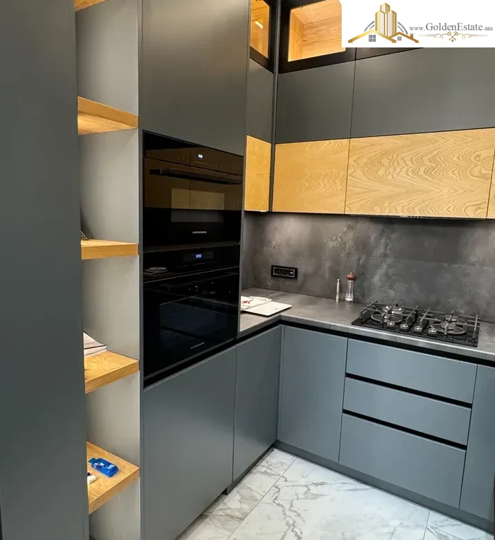 2 սենյականոց բնակարան նորակառույց շենքում Կոմիտասի պողոտայում Արաբկիրում, 76 քմ, նախավերջին հարկ