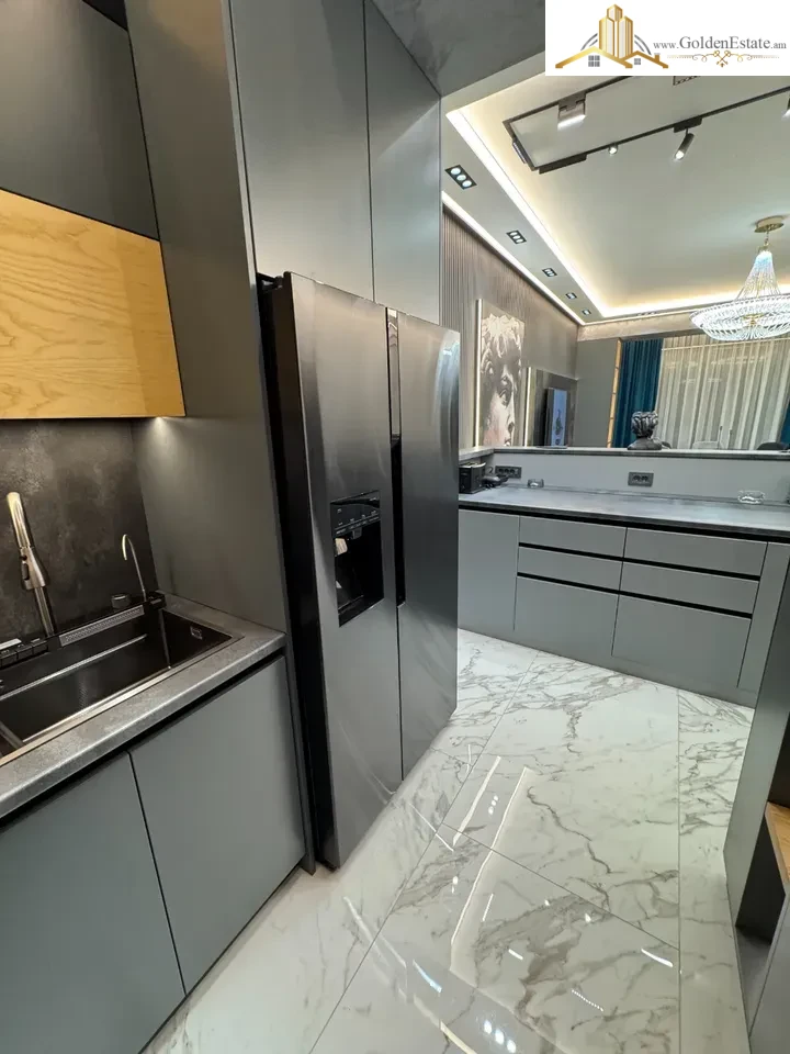 2 սենյականոց բնակարան նորակառույց շենքում Կոմիտասի պողոտայում Արաբկիրում, 76 քմ, նախավերջին հարկ