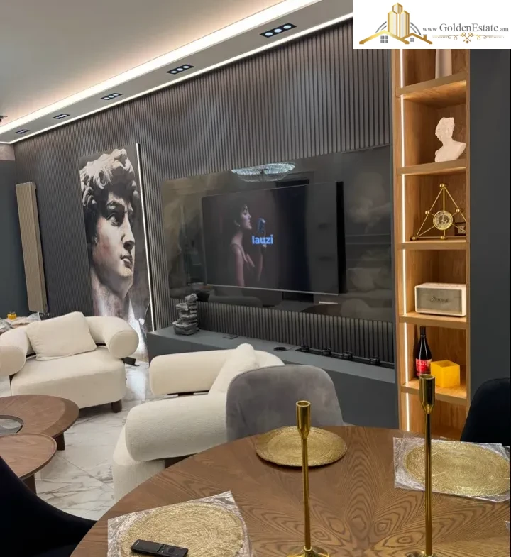 2 սենյականոց բնակարան նորակառույց շենքում Կոմիտասի պողոտայում Արաբկիրում, 76 քմ, նախավերջին հարկ