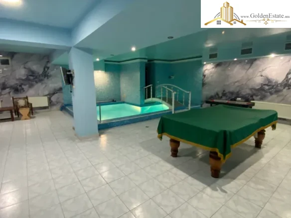 Չորս հարկանի քարե տուն Կոնդի փողոցում կենտրոնում, 370 քմ, 254 քմ հողի վրա, 3+ սանհանգույց