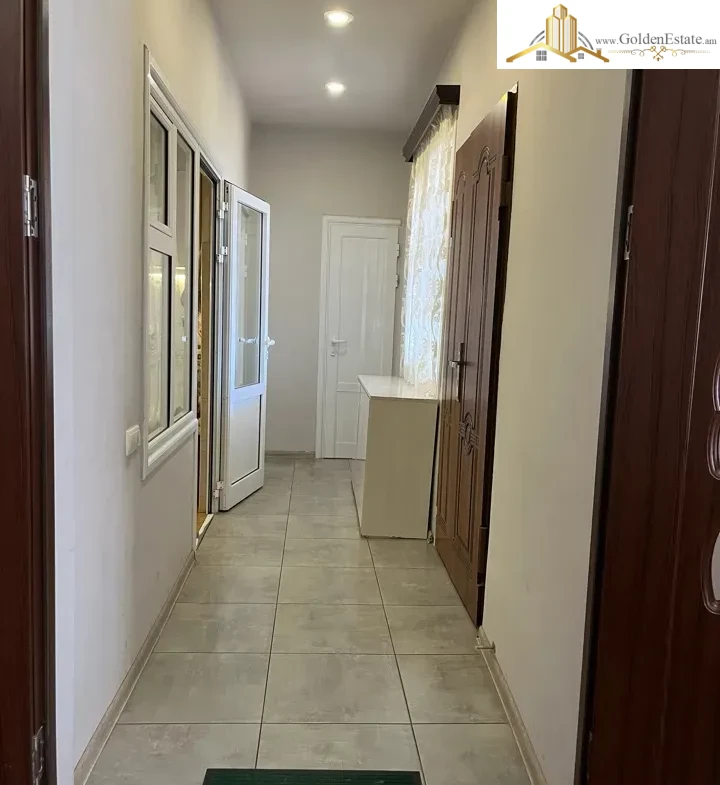 Մեկ հարկանի քարե տուն Քանաքեռ-Զեյթունում, 140 քմ, 190 քմ հողի վրա