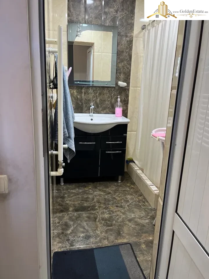 Մեկ հարկանի քարե տուն Քանաքեռ-Զեյթունում, 140 քմ, 190 քմ հողի վրա