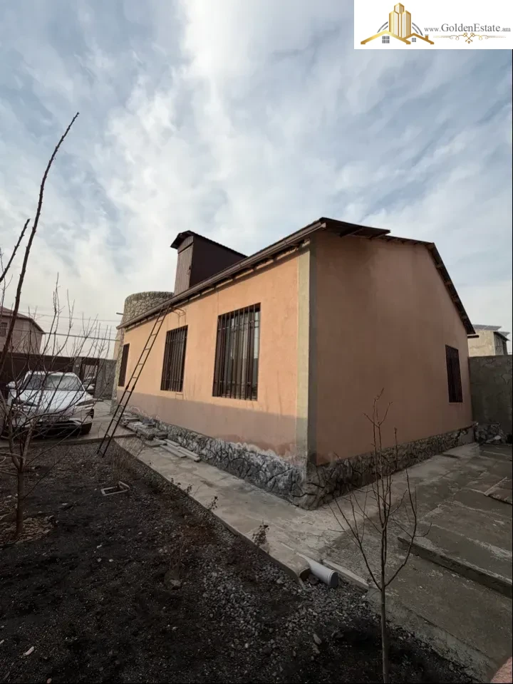 Մեկ հարկանի տուն Մալաթիա-Սեբաստիայում, 90 քմ, 300 քմ հողի վրա, 2 սանհանգույց