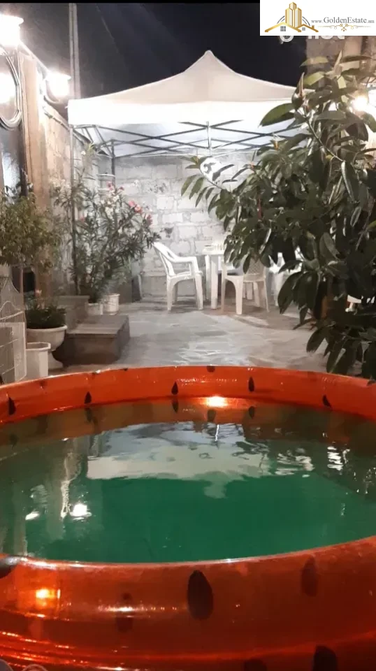 Մեկ հարկանի քարե տուն Մուշ թաղամասում Մալաթիա-Սեբաստիայում, 105 քմ, 360 քմ հողի վրա