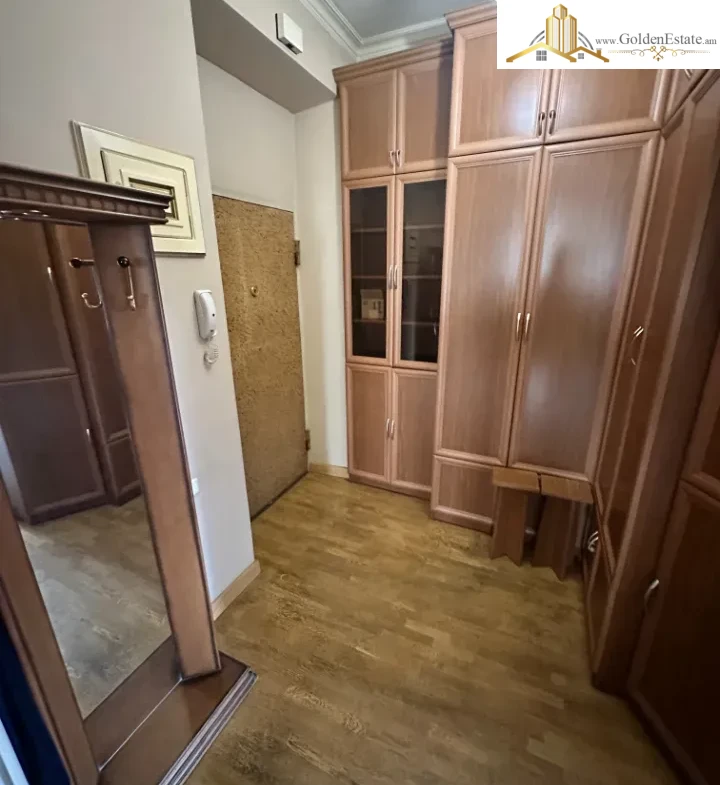 3 սենյականոց բնակարան Կիևյան փողոցում Արաբկիրում, 70 քմ, բարձր առաստաղներ, քարե շենք