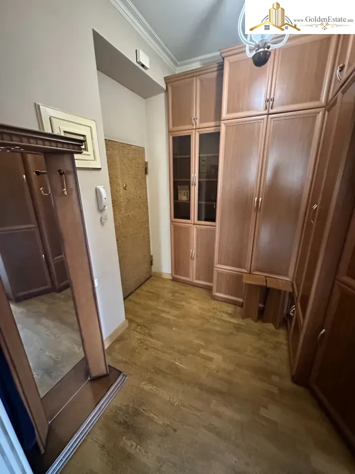 3 սենյականոց բնակարան Կիևյան փողոցում Արաբկիրում, 70 քմ, բարձր առաստաղներ, քարե շենք