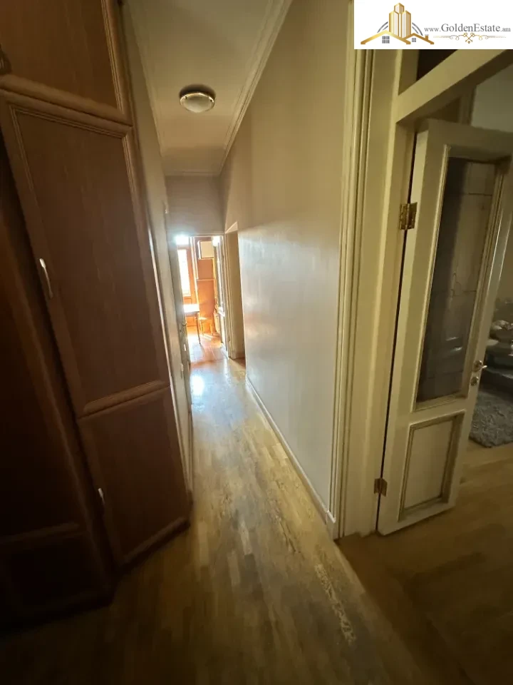 3 սենյականոց բնակարան Կիևյան փողոցում Արաբկիրում, 70 քմ, բարձր առաստաղներ, քարե շենք