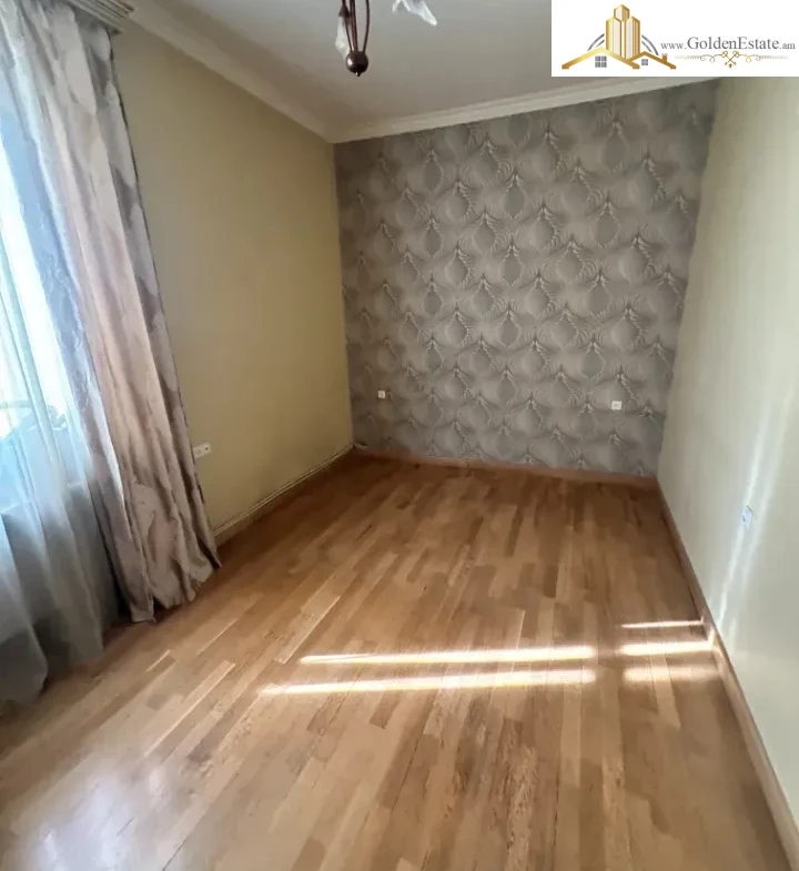 3 սենյականոց բնակարան Կիևյան փողոցում Արաբկիրում, 70 քմ, բարձր առաստաղներ, քարե շենք