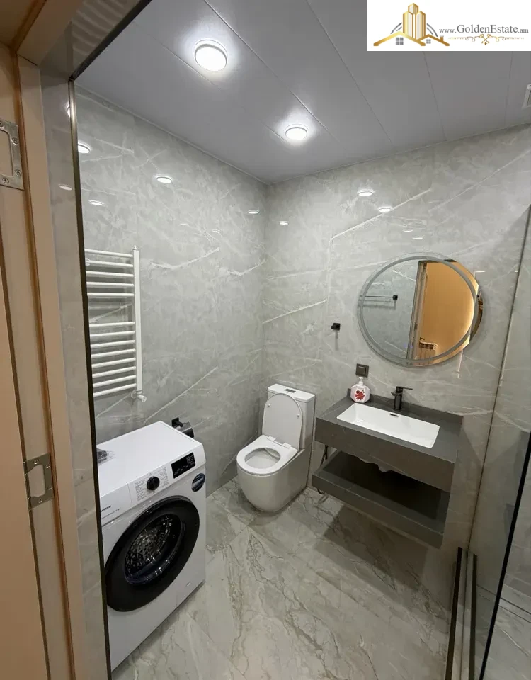 2 սենյականոց բնակարան նորակառույց շենքում Ադոնցի փողոցում Արաբկիրում, 56 քմ, 2/16 հարկ