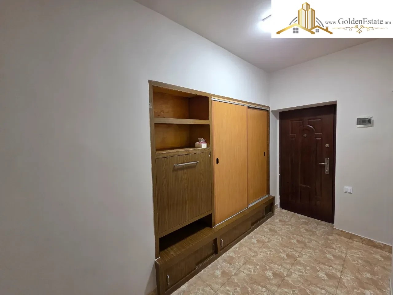 3 սենյականոց բնակարան Արմեն Գուլակյան փողոցում Արաբկիրում, 50 քմ, 2/5 հարկ, բարձր առաստաղներ