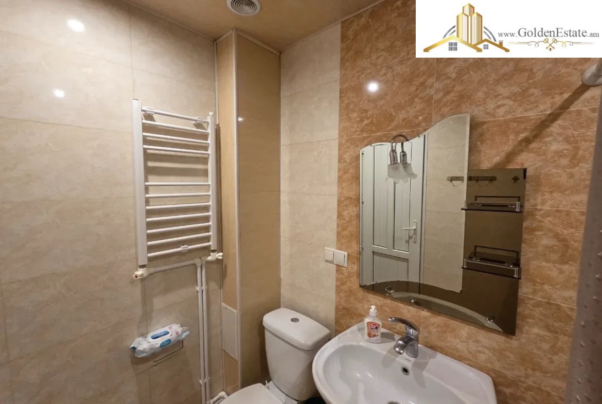 3 սենյականոց բնակարան Արմեն Գուլակյան փողոցում Արաբկիրում, 50 քմ, 2/5 հարկ, բարձր առաստաղներ