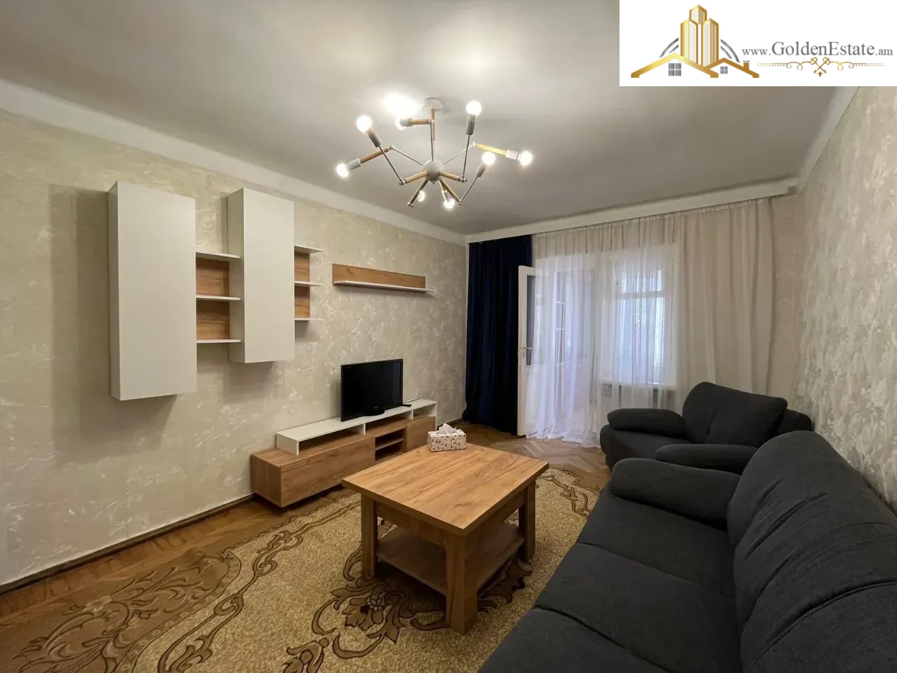 3 սենյականոց բնակարան Կոմիտասի պողոտայում Արաբկիրում, 77 քմ, բարձր առաստաղներ, քարե շենք