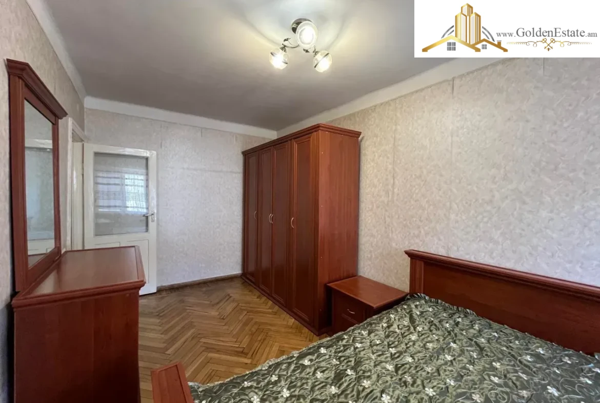 3 սենյականոց բնակարան Կոմիտասի պողոտայում Արաբկիրում, 77 քմ, բարձր առաստաղներ, քարե շենք