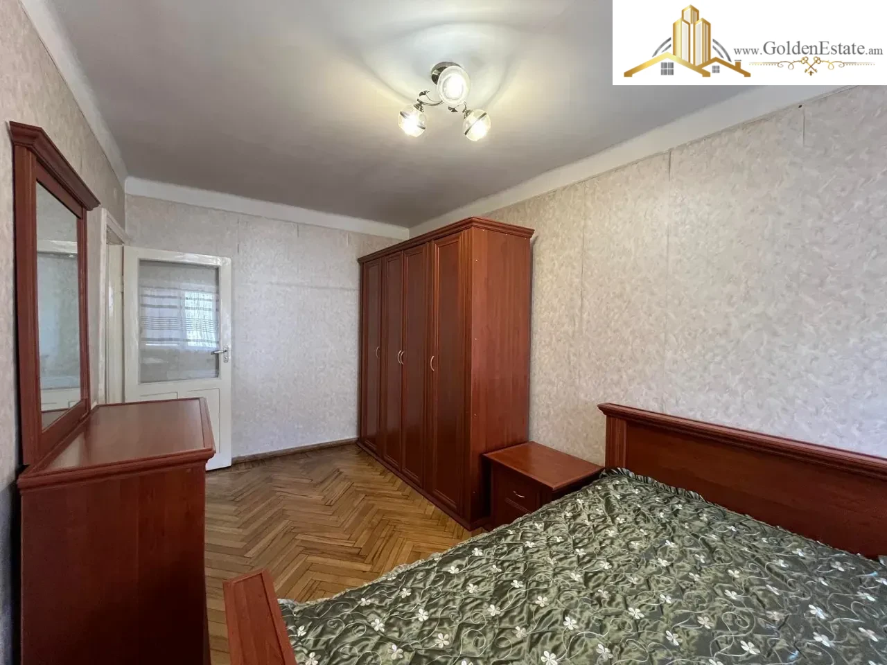 3 սենյականոց բնակարան Կոմիտասի պողոտայում Արաբկիրում, 77 քմ, բարձր առաստաղներ, քարե շենք