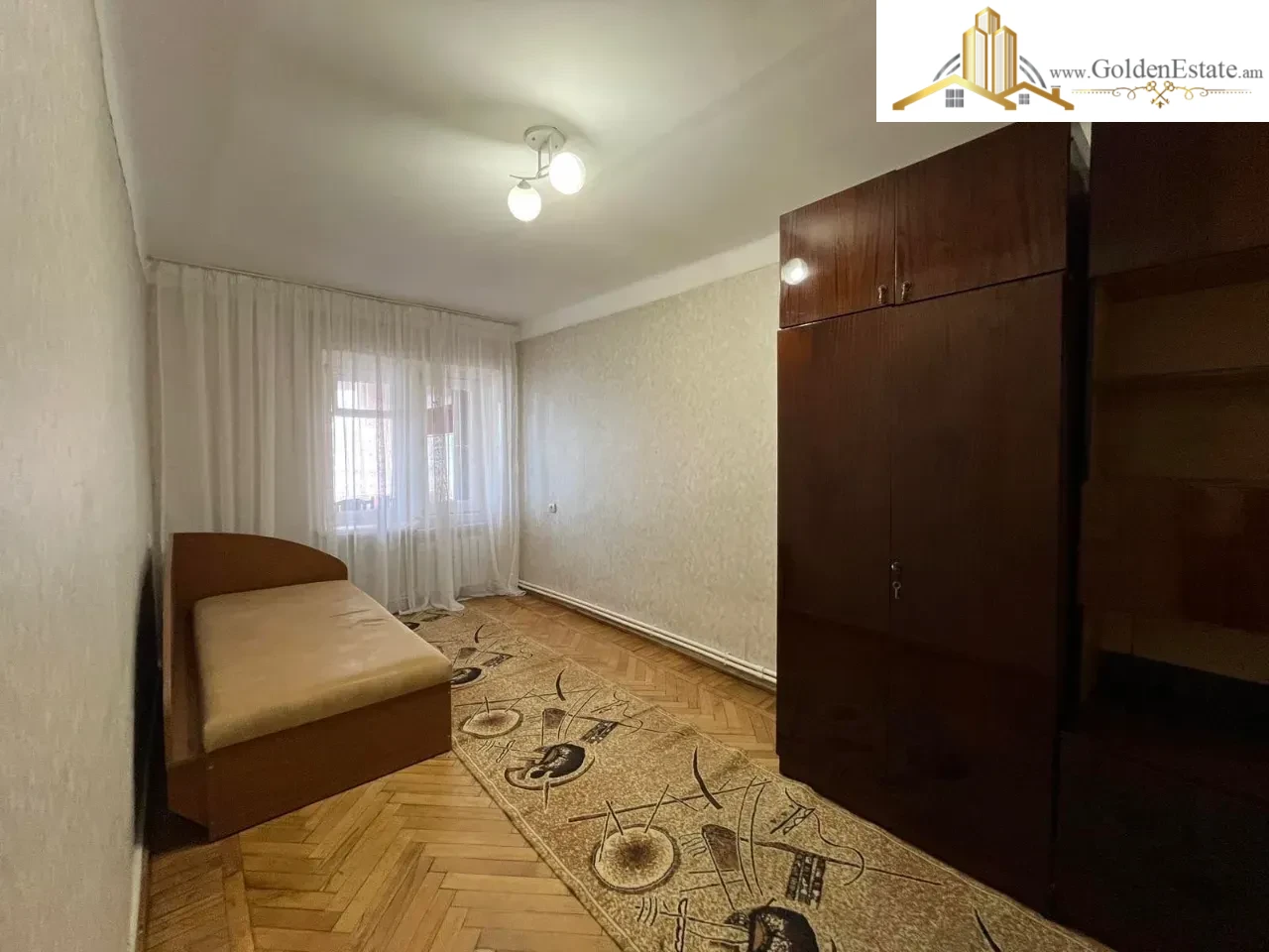 3 սենյականոց բնակարան Կոմիտասի պողոտայում Արաբկիրում, 77 քմ, բարձր առաստաղներ, քարե շենք