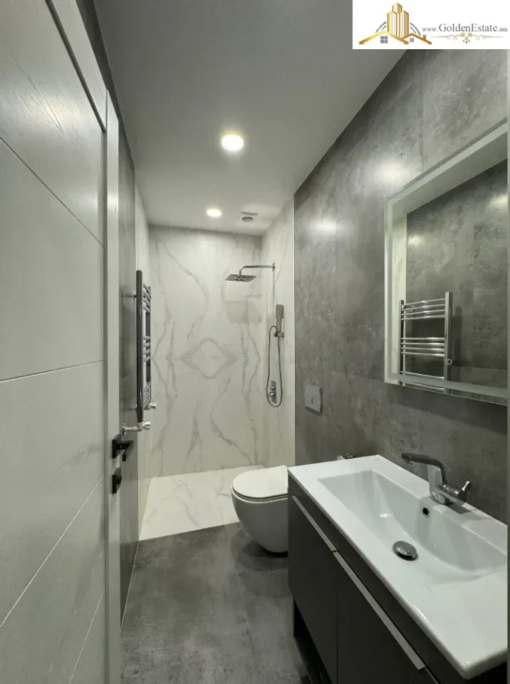 3 սենյականոց բնակարան նորակառույց շենքում Սերո Խանզադյան փողոցում Նորք-Մարաշում, 68 քմ, 4/17 հարկ