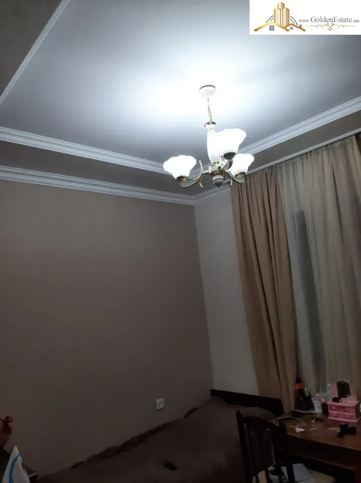 Երկու հարկանի քարե տուն, Մուղնի գյուղ Աշտարակում, 300 քմ, 654 քմ հողի վրա, 2 սանհանգույց