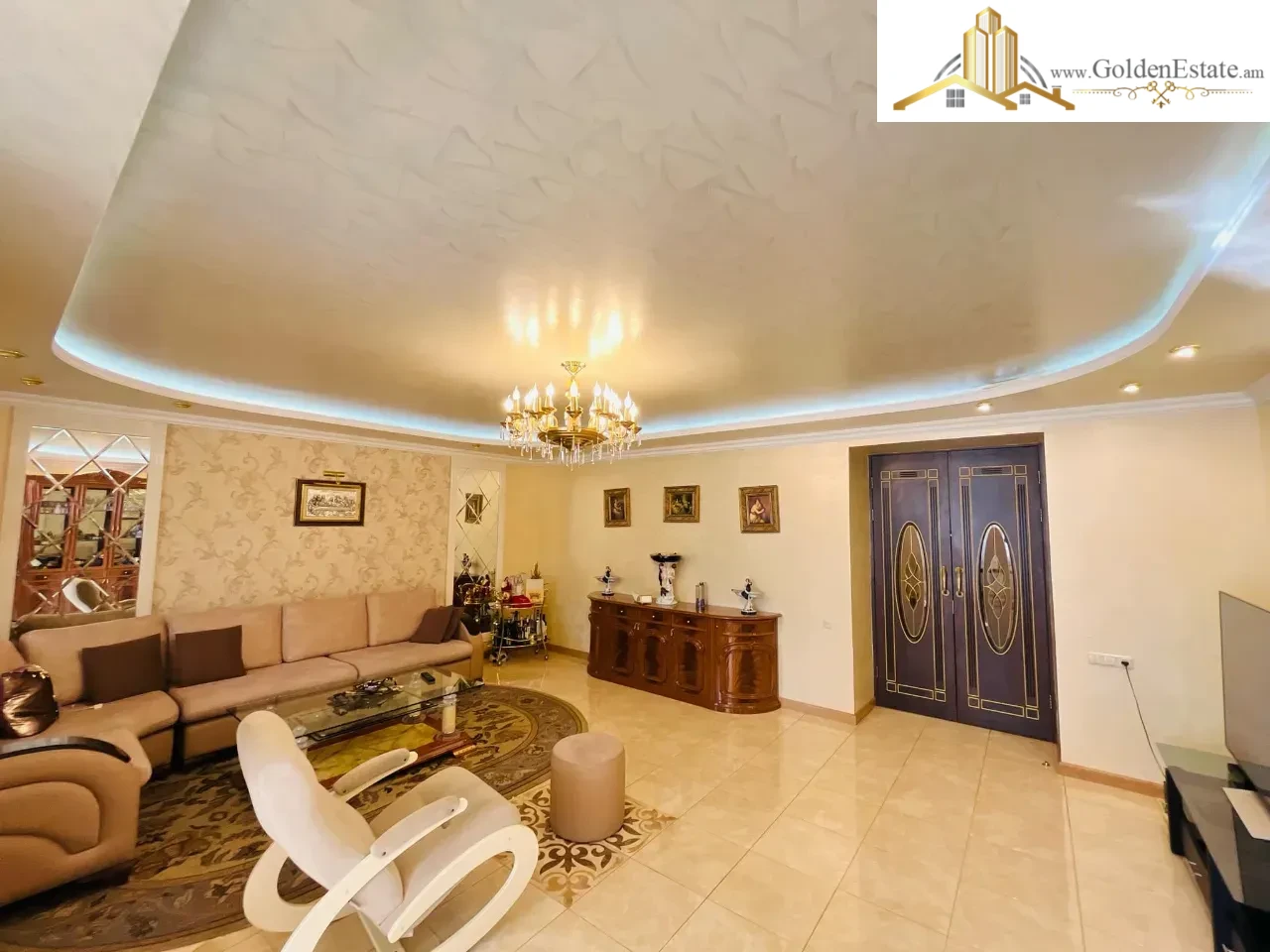 6 սենյականոց բնակարան Հրաչյա Քոչարի փողոցում Արաբկիրում, 193 քմ, 2 սանհանգույց, բարձր առաստաղներ