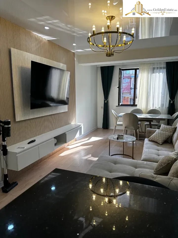 2 սենյականոց բնակարան Մազմանյան փողոցում Աջափնյակում, 50 քմ, նախավերջին հարկ, բարձր առաստաղներ