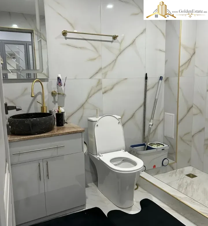 2 սենյականոց բնակարան Մազմանյան փողոցում Աջափնյակում, 50 քմ, նախավերջին հարկ, բարձր առաստաղներ