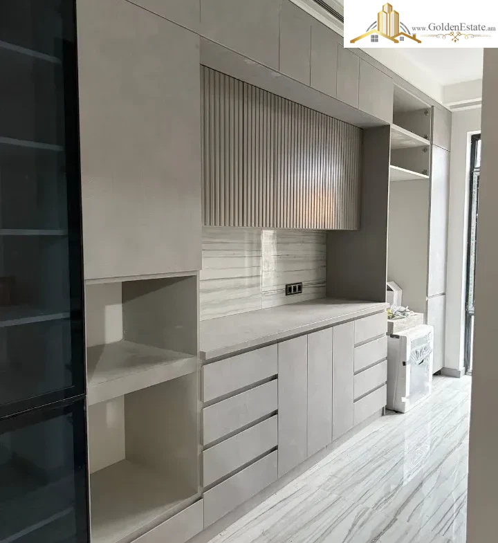 Երկու հարկանի քարե թաունհաուզ Բագրևանդի փողոցում Նոր Նորքում, 75 քմ, 250 քմ հողի վրա, 2 սանհանգույց