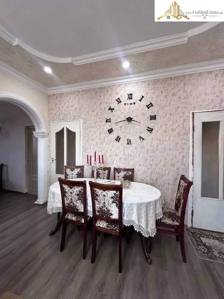 Երկու հարկանի քարե տուն, Մուղնի գյուղ Աշտարակում, 300 քմ, 654 քմ հողի վրա, 2 սանհանգույց