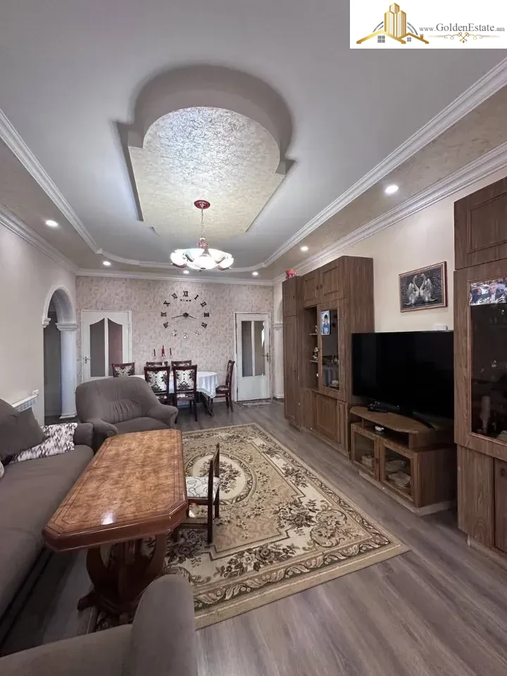 Երկու հարկանի քարե տուն, Մուղնի գյուղ Աշտարակում, 300 քմ, 654 քմ հողի վրա, 2 սանհանգույց